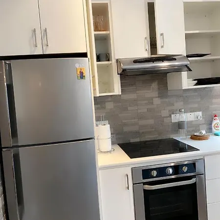 Apartament Next To The Beach Mackenzie Studio